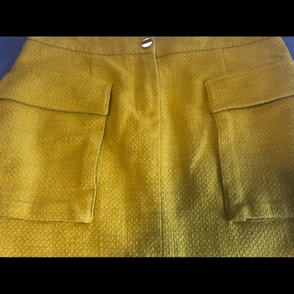 Gold Black Label Chico’s pencil skirt - Picture 3 of 6